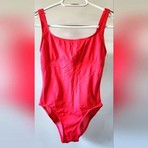 Set of One-piece swimsuit with matching pareo dress